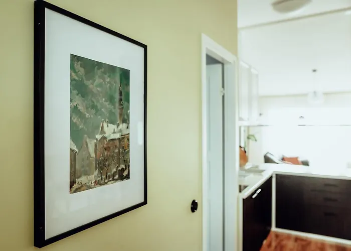 1-bedroom With Bath & Balcony Διαμέρισμα *