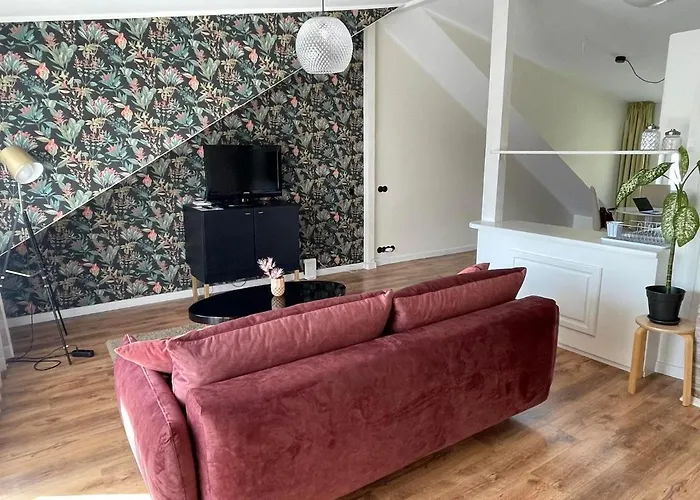 Διαμέρισμα 1-bedroom With Bath & Balcony *