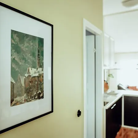 1-bedroom With Bath & Balcony 公寓 *